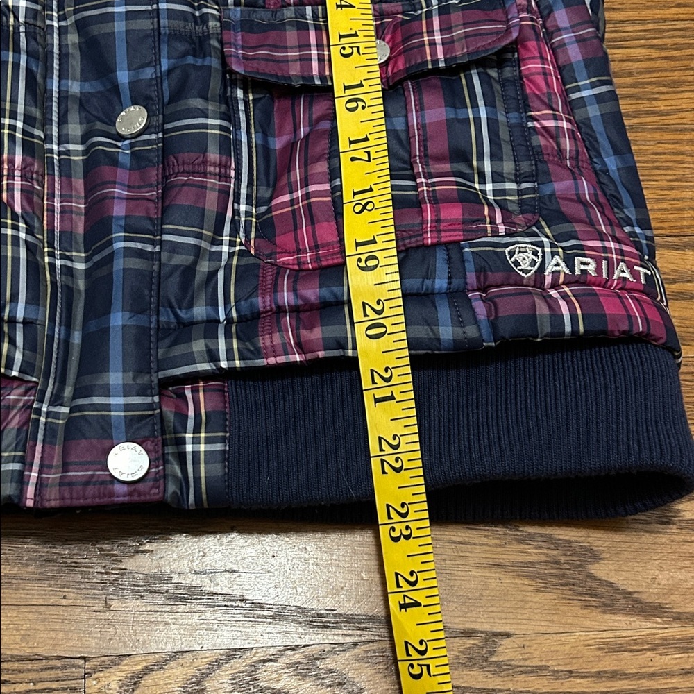 Ariat Vest Women’s L Blue/Pink Plaid Faux Fur Detachable Hood Quilted Western - Picture 8 of 13